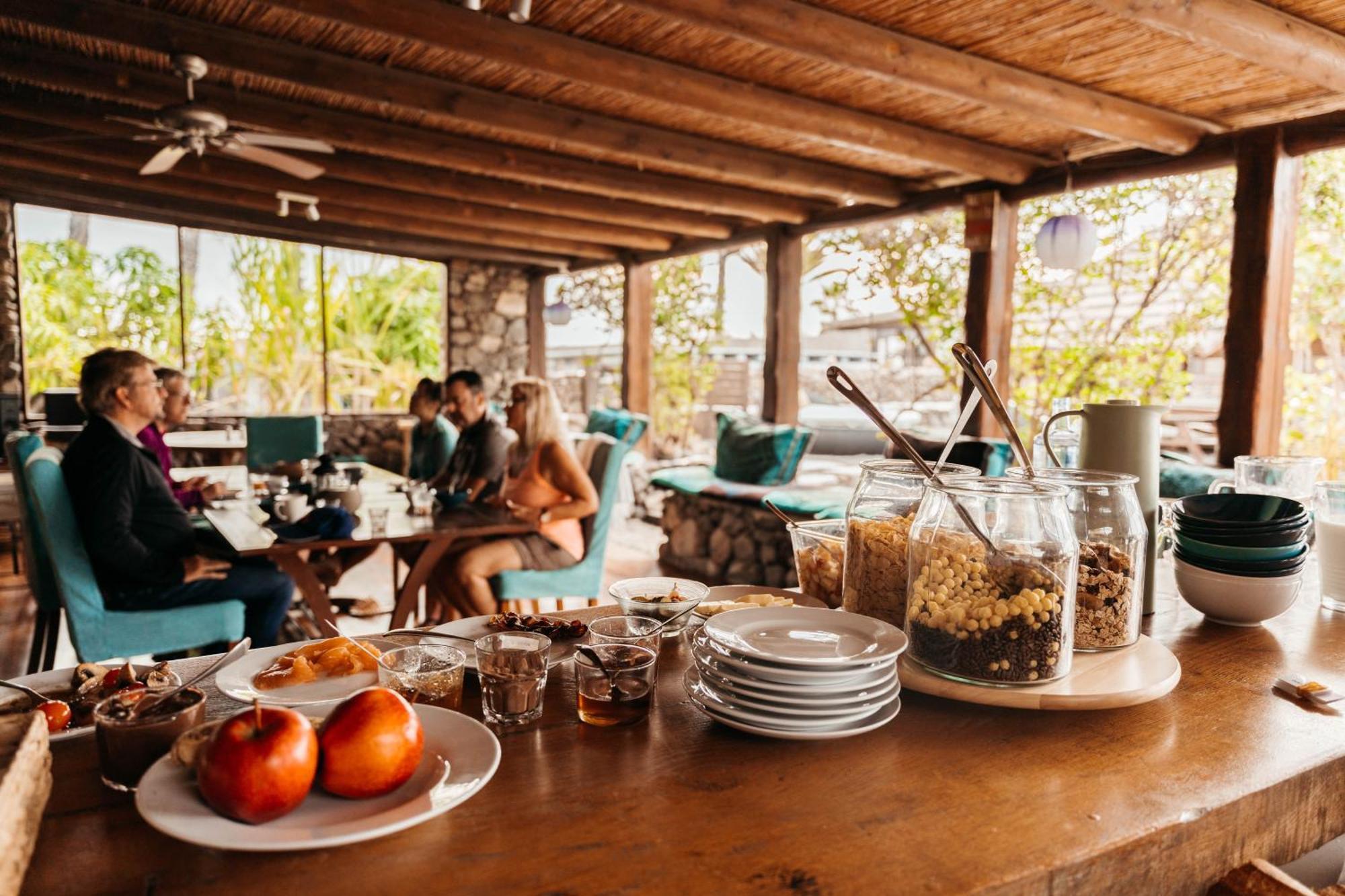 Finca De Arrieta Village - Yurts And Stone Cottages - Shared Pool - Walking Distance To Arrieta Beach - Eco Friendly Tabayesco Kültér fotó