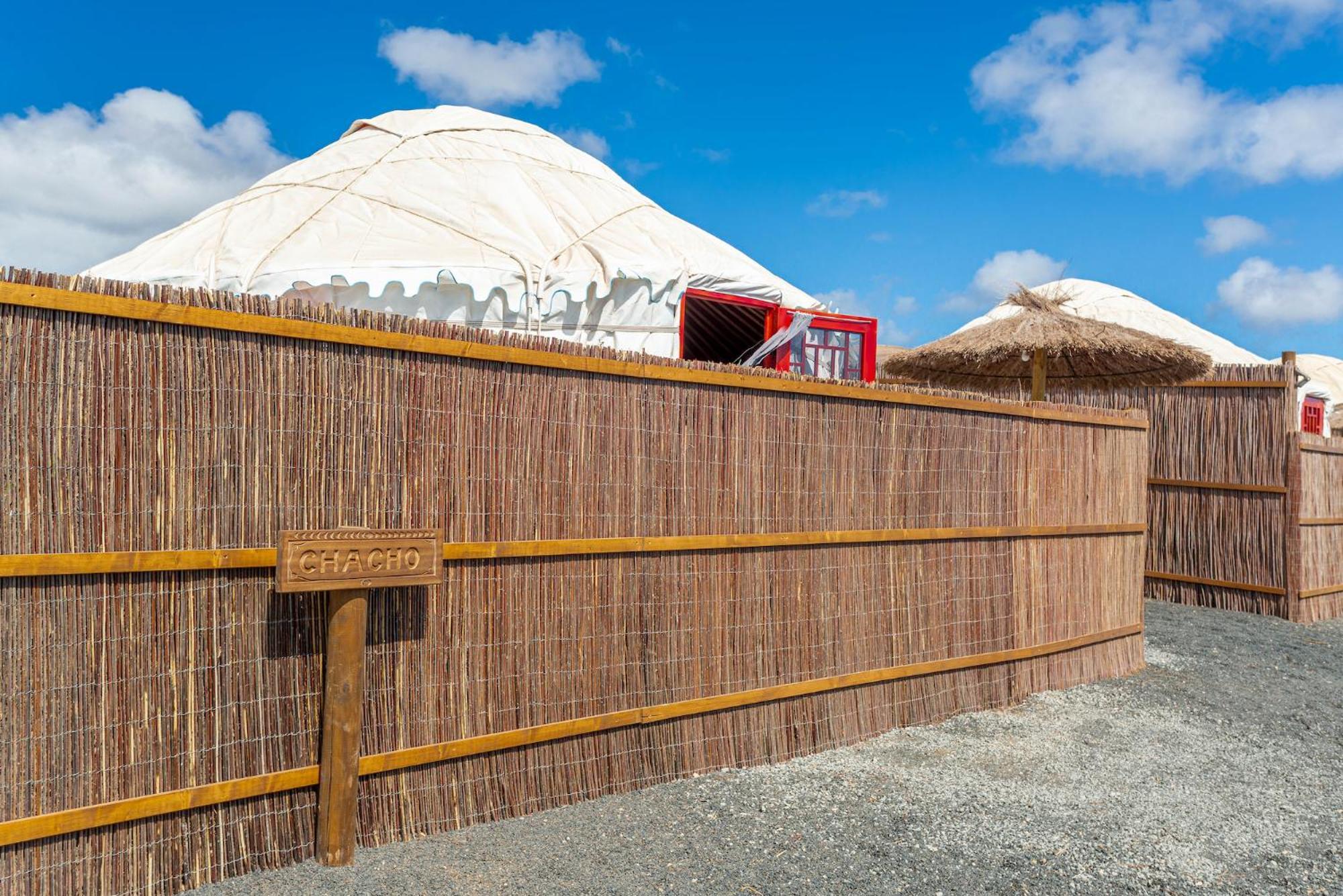 Finca De Arrieta Village - Yurts And Stone Cottages - Shared Pool - Walking Distance To Arrieta Beach - Eco Friendly Tabayesco Kültér fotó