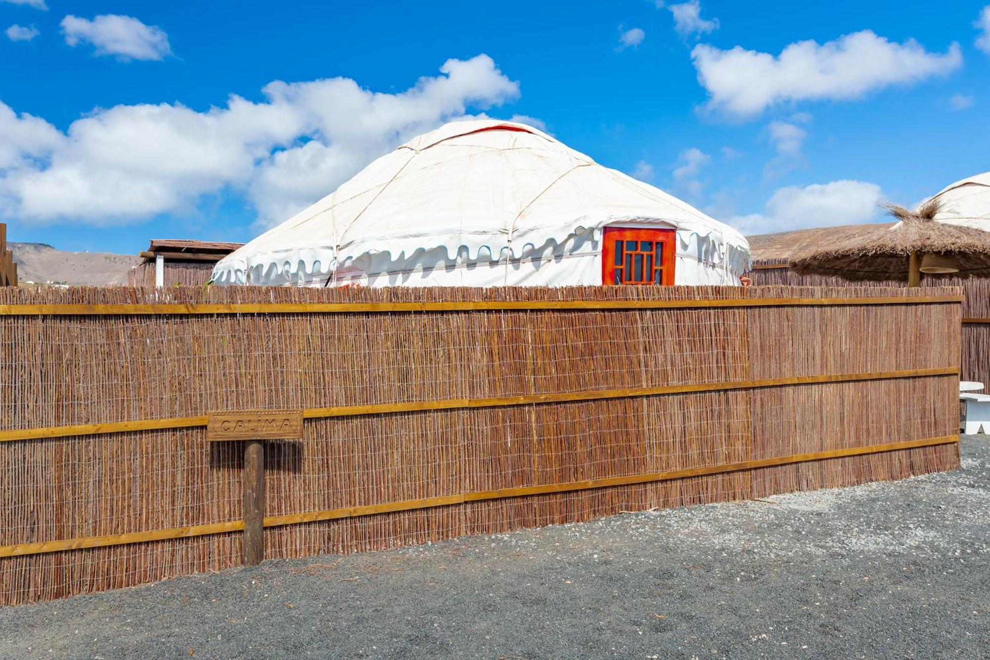 Finca De Arrieta Village - Yurts And Stone Cottages - Shared Pool - Walking Distance To Arrieta Beach - Eco Friendly Tabayesco Kültér fotó
