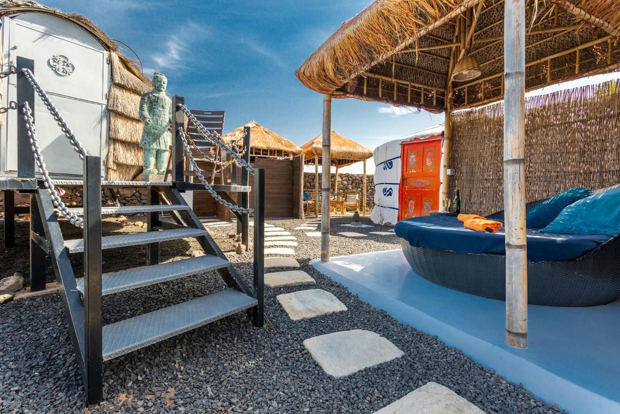 Finca De Arrieta Village - Yurts And Stone Cottages - Shared Pool - Walking Distance To Arrieta Beach - Eco Friendly Tabayesco Kültér fotó
