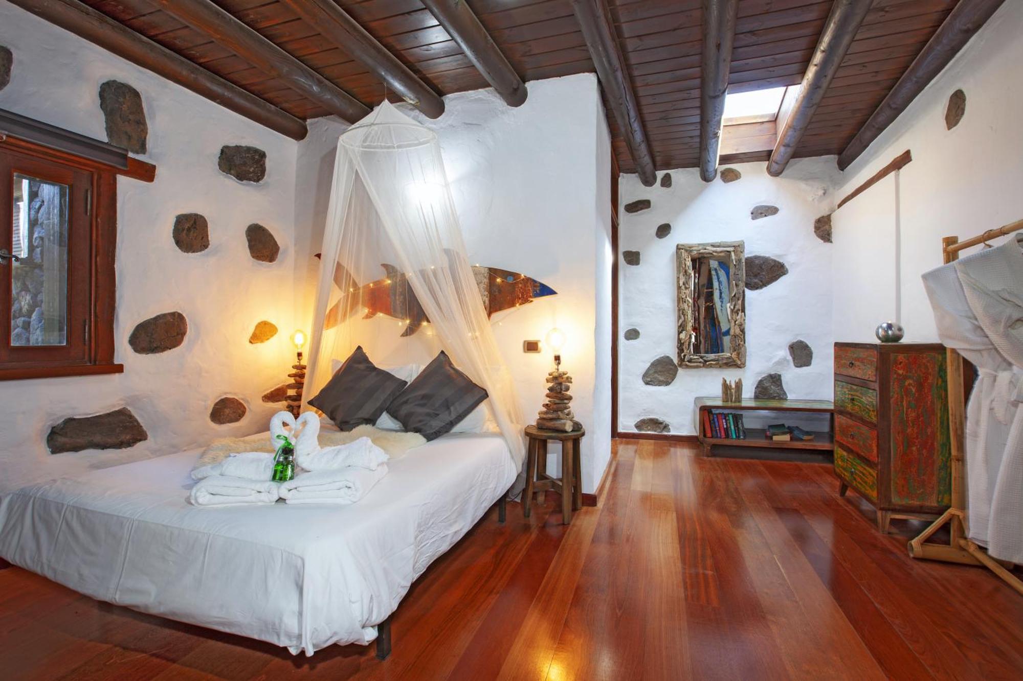 Finca De Arrieta Village - Yurts And Stone Cottages - Shared Pool - Walking Distance To Arrieta Beach - Eco Friendly Tabayesco Szoba fotó