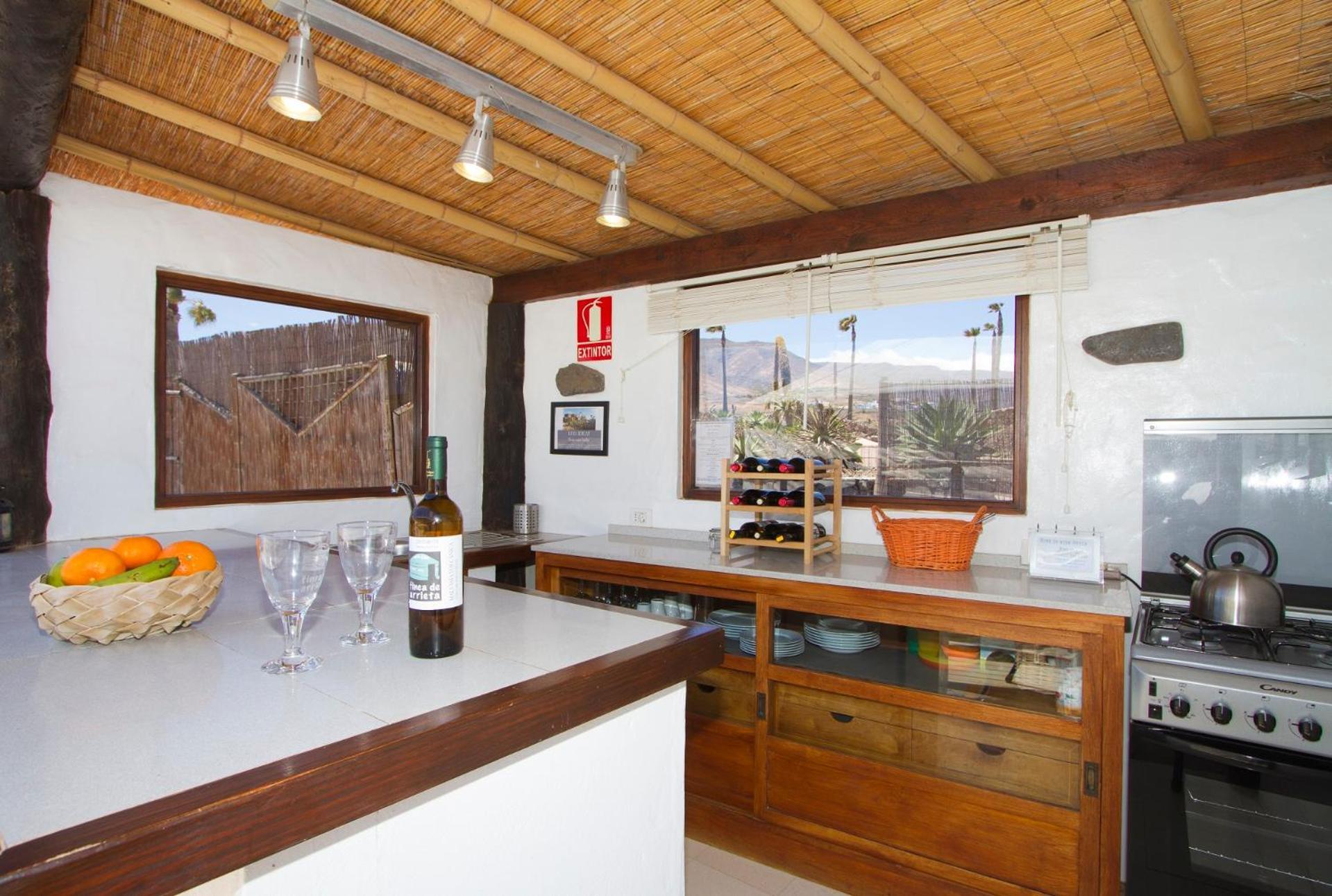 Finca De Arrieta Village - Yurts And Stone Cottages - Shared Pool - Walking Distance To Arrieta Beach - Eco Friendly Tabayesco Kültér fotó