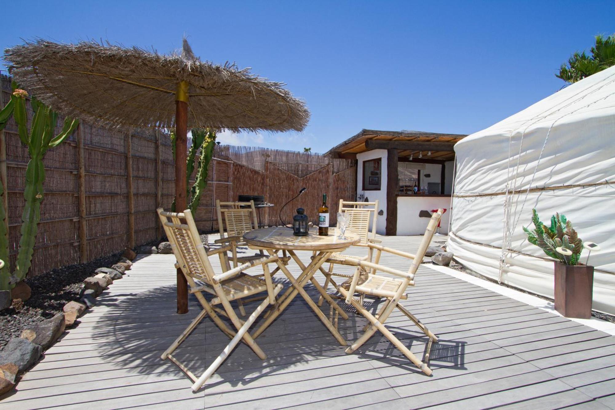 Finca De Arrieta Village - Yurts And Stone Cottages - Shared Pool - Walking Distance To Arrieta Beach - Eco Friendly Tabayesco Kültér fotó